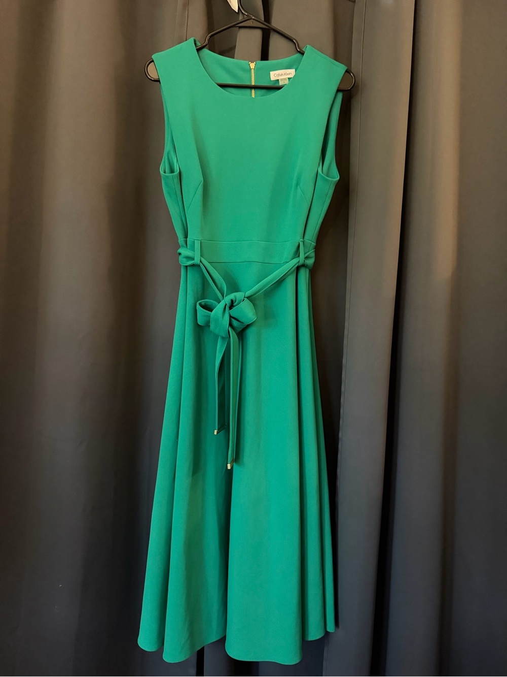 Calvin Klein Emerald Kelly Green Sleeveless A-Line Midi Dress with Tie Waist